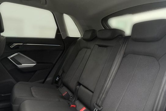 Audi Q3 35 TFSI mHEV S-Line S tronic