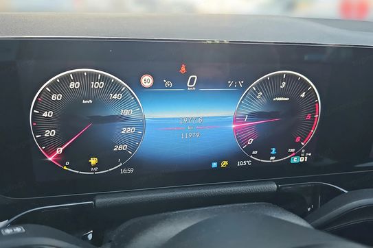 Mercedes GLA 200 d 4-Matic AMG Line 8G-DCT