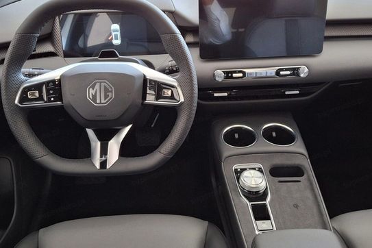 MG S5 64kWh Long Range RWD Exclusive