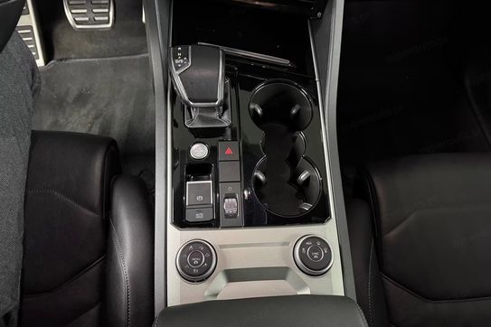 Volkswagen Touareg R 3.0 V6 TFSI Plug-In Hybrid 280kW 4Motion