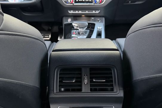 Audi Q5 40 TDI Quattro S Line