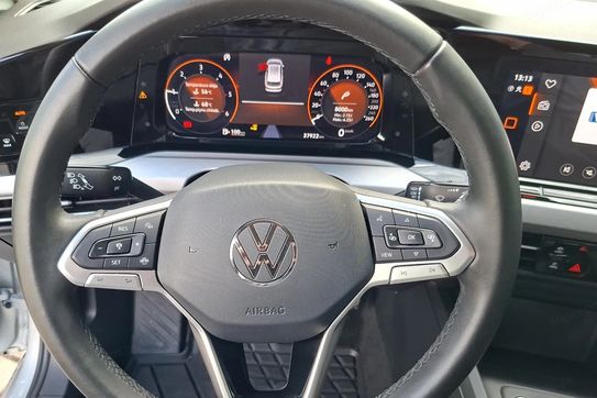 Volkswagen Golf VIII 2.0 TDI Life