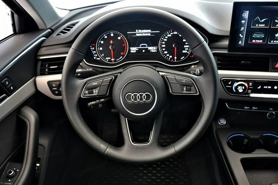 Audi A4 Avant 35 TFSI