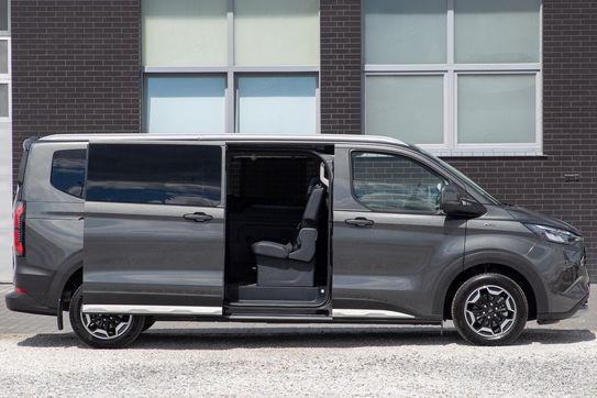 Ford Tourneo Custom L2 VA  Active