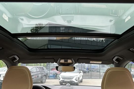 Volvo XC60 T8 Plug-In Hybrid AWD Plus Dark