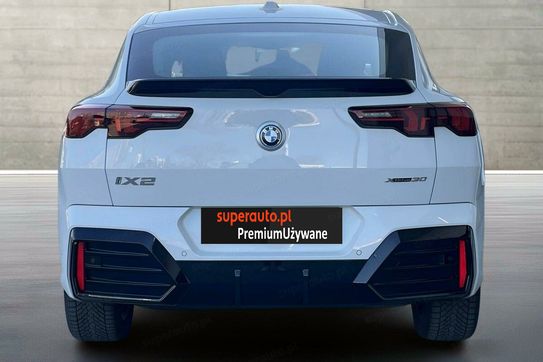 BMW iX2 xDrive30 M Sport