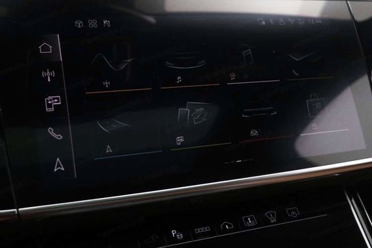 Audi A8 S8 TFSI quattro