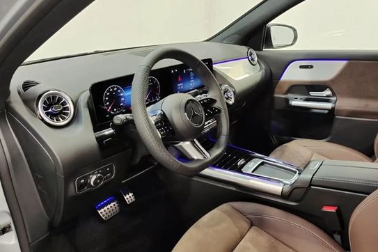 Mercedes GLA 220 4-Matic AMG Line