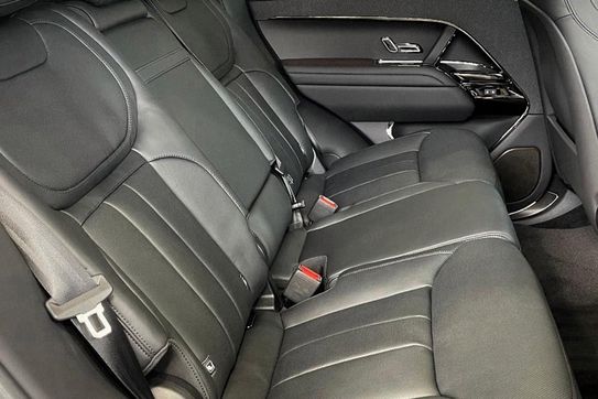 Land Rover Range Rover Sport D250 SE