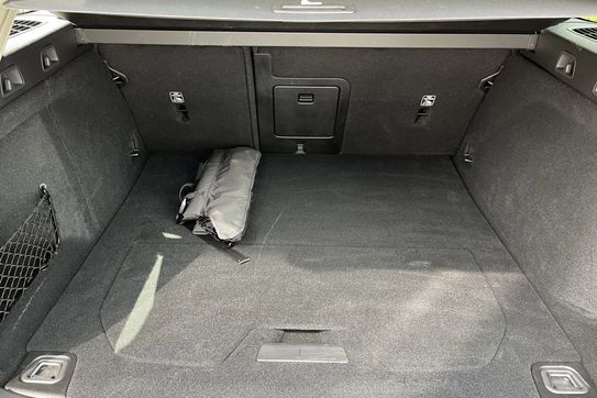 Volvo V60 B4 B Ultra Dark
