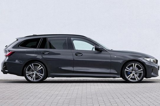 BMW Seria 3 Touring 330d xDrive M Sport