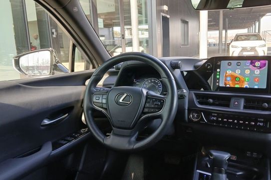 Lexus UX 250h F Sport Design 2WD