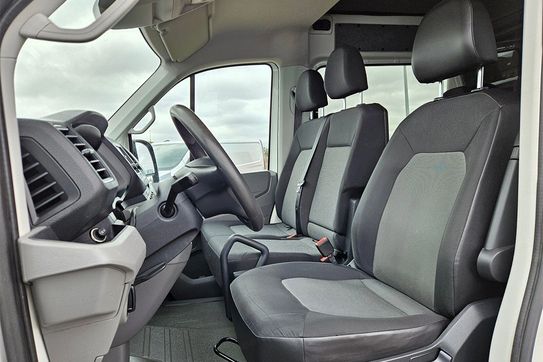 Volkswagen Crafter L4H2 Zabudowa Brygadowa