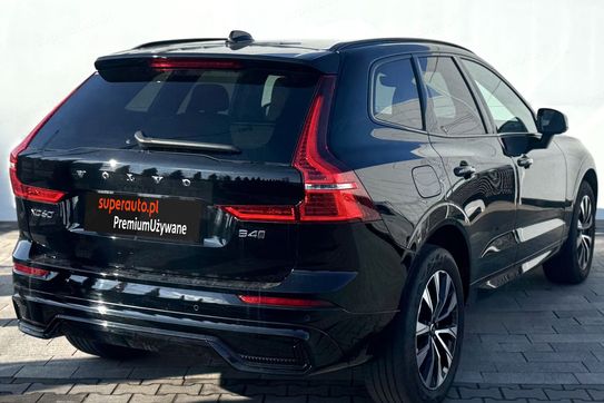 Volvo XC60 B4 D AWD Plus Dark