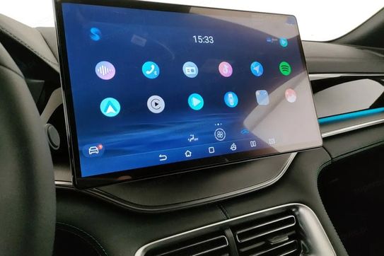 BYD Seal U DM-i  Design AWD