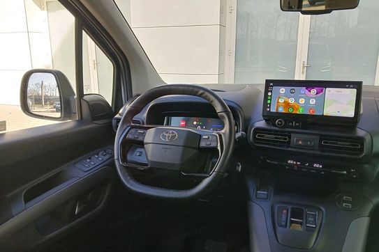 Toyota Proace City Verso Long L2H1 Family 8AT