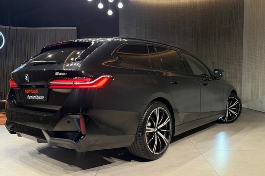BMW Seria 5 520i mHEV M Sport aut