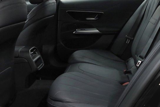 Mercedes Klasa E 220 d Avantgarde