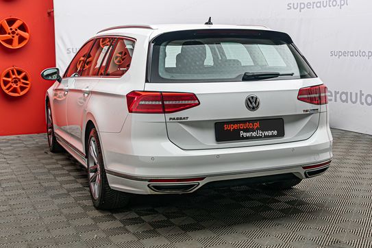 Volkswagen Passat 1.8 TSI R-Line DSG