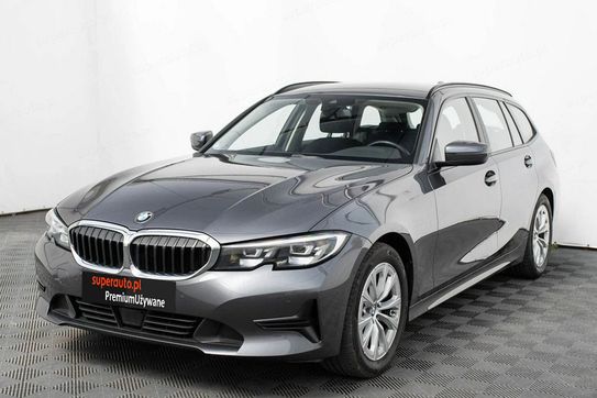 BMW Seria 3 318i aut