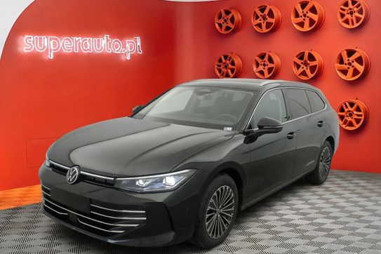Volkswagen Passat Elegance 1.5 eTSI DSG6