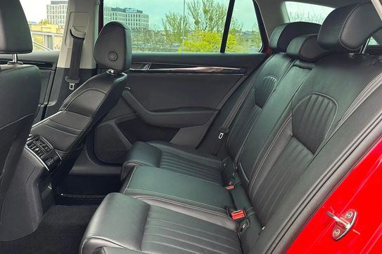 Skoda Superb TDI SCR 4x4 L&K DSG