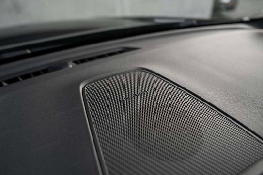 Volvo XC60 T6 Plug-In Hybrid AWD Ultra Black Edition