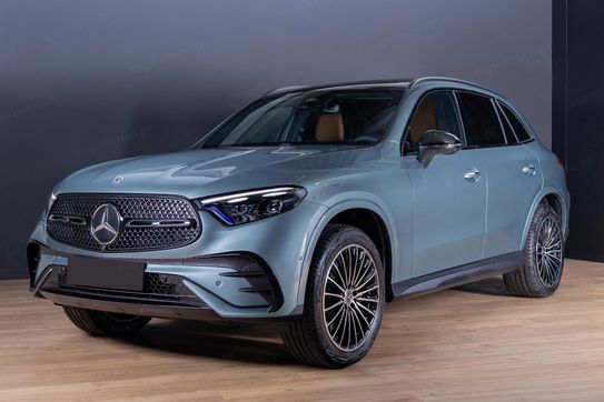 Mercedes GLC 200 4-Matic AMG Line