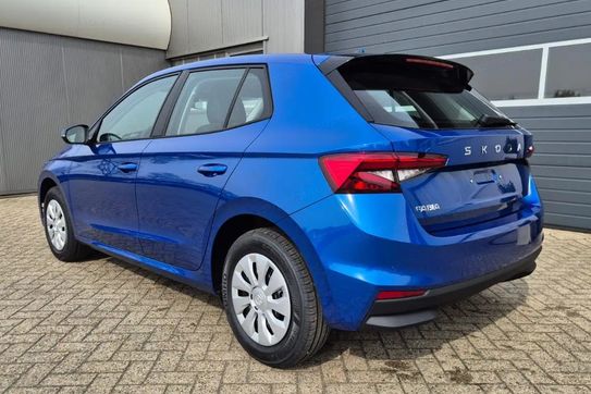 Skoda Fabia Essence 1.0 MPI
