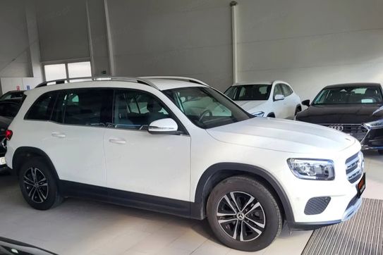Mercedes GLB 200 4-Matic Style 8G-DCT