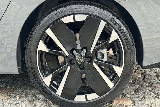 Peugeot 308 GT e-DCS6 1.2 mHEV