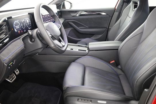 Volkswagen Passat 2.0 TSI 4Mot. DSG