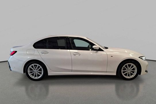 BMW Seria 3 320d xDrive mHEV M Sport aut