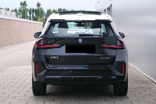 BMW iX1 eDrive20 M Sport