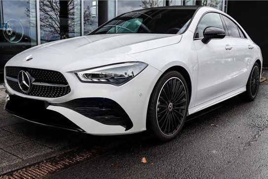 Mercedes CLA 220 4-Matic AMG Line