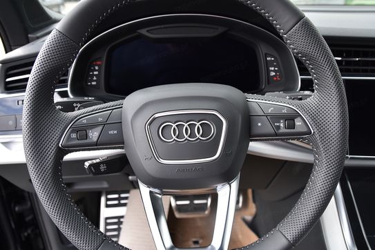 Audi Q7 45 TDI quattro S Line