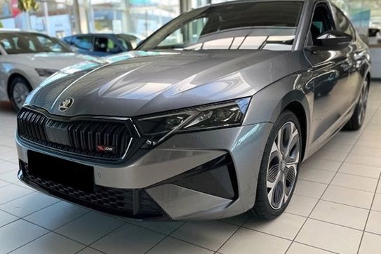 Skoda Octavia RS 2.0 TSI DSG