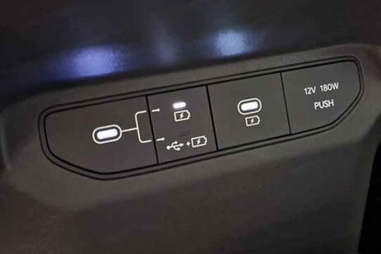 Kia EV3 81.4kWh Earth