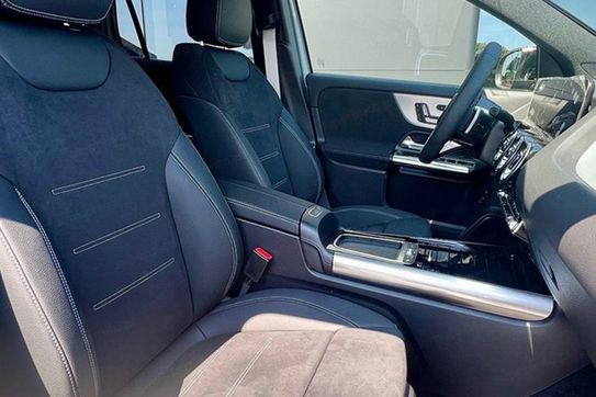 Mercedes GLA 200 AMG Line