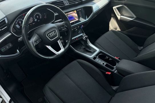 Audi Q3 35 TFSI S Line