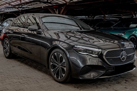 Mercedes Klasa E 200 4-Matic Avantgarde