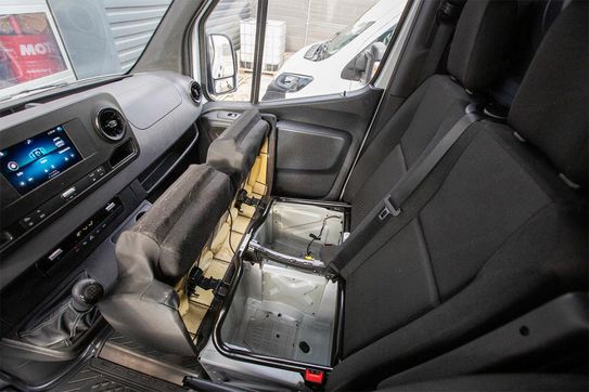 Mercedes Sprinter Długi 317 CDI