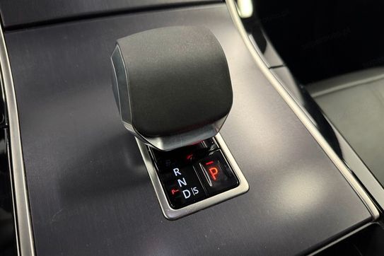 Land Rover Range Rover Velar D200 Dynamic SE