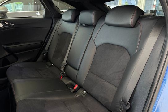 Kia ProCeed 1.6 T-GDI GT DCT
