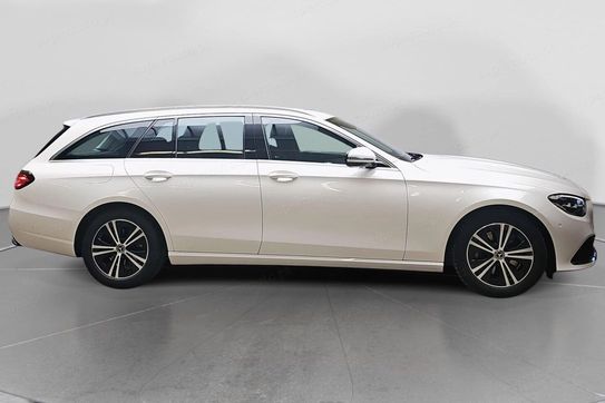 Mercedes Klasa E Estate 220 d 4MATIC Avantgarde
