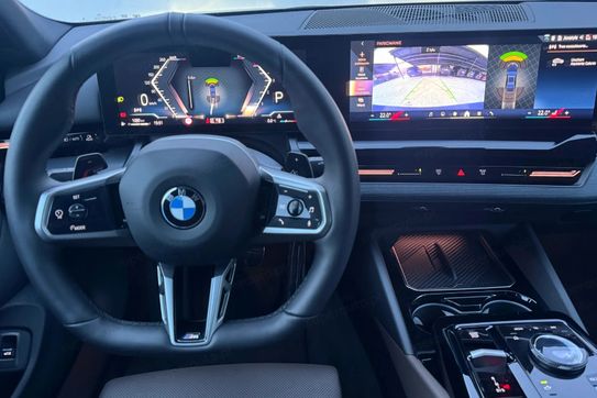BMW Seria 5 520d xDrive M Sport