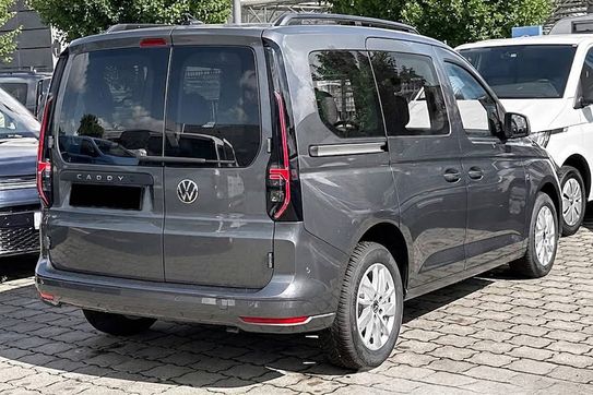Volkswagen Caddy osobowy TDI Life L1