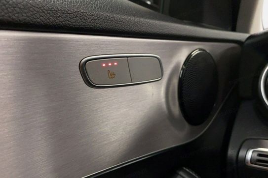 Mercedes Klasa C 180 9G-TRONIC