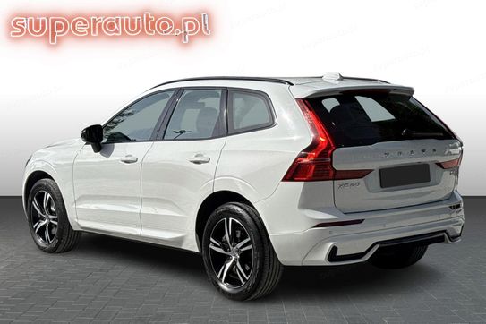 Volvo XC60 B4 B R-Design