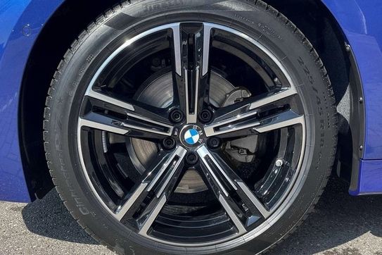 BMW Seria 3 318i M Sport
